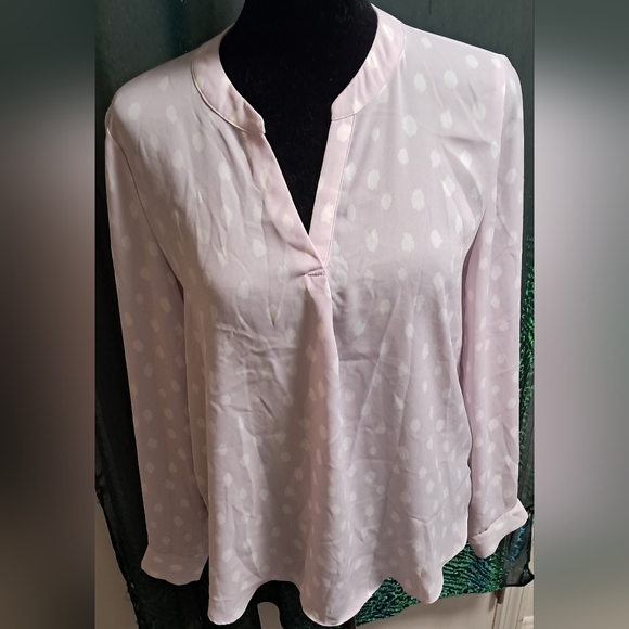 Lavender polka dot top - Picture 4 of 12
